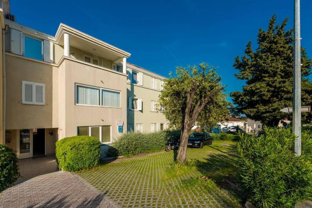 Apartment Kate With Free Parking Dubrovnik Eksteriør billede