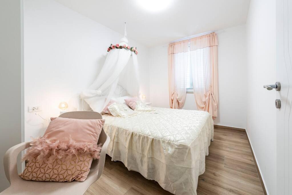 Apartment Kate With Free Parking Dubrovnik Eksteriør billede