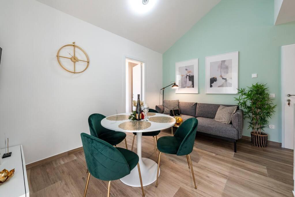 Apartment Kate With Free Parking Dubrovnik Eksteriør billede