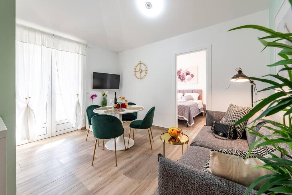 Apartment Kate With Free Parking Dubrovnik Eksteriør billede